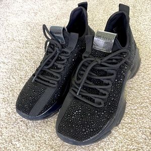 Steve Madden Maxima Sneakers in Black